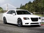 Chrysler 300C SRT8 2011 года